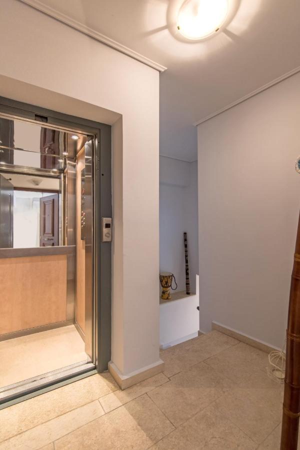 Apartment In The Historical Center Of Athena Bagian luar foto